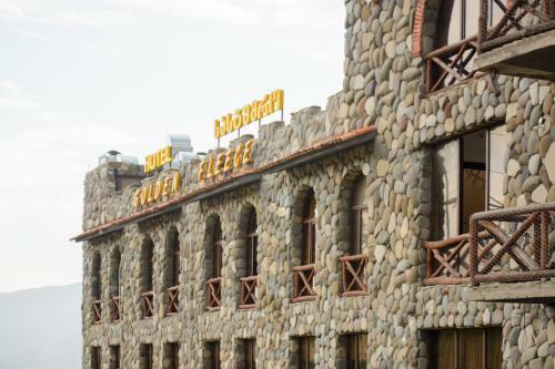 Hotel Golden Fleece