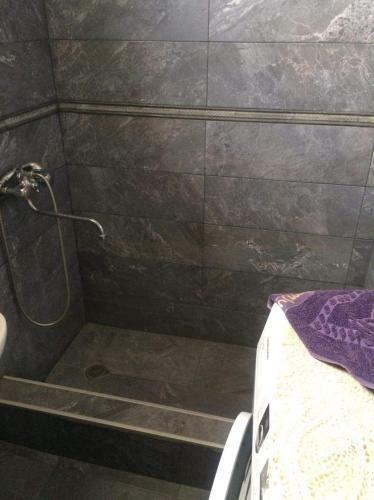 Hostal Guest House Gelit