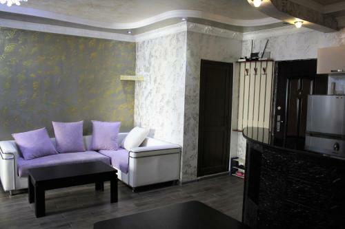 Apartments On Kobaladze Street 8a