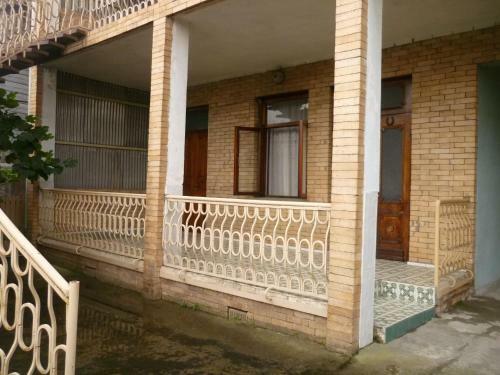 Ramazi Apartment