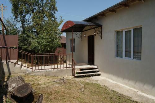 Hostal Mimino Guest House