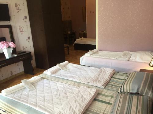 Hotel Good Luck