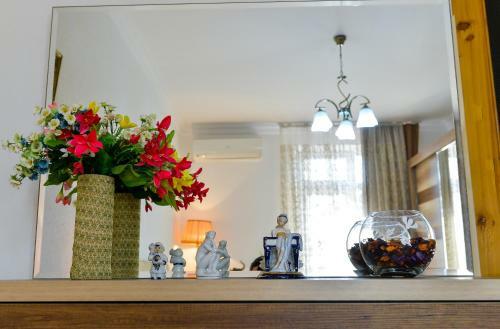 Apartment On Rustaveli Avenue