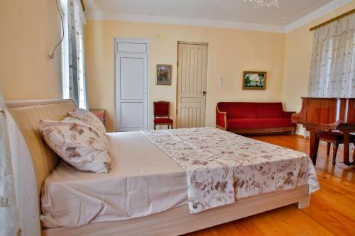 Hostal Pospolita Guest House