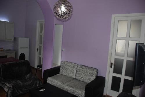 Apartment On Parnavaz Mepe 72