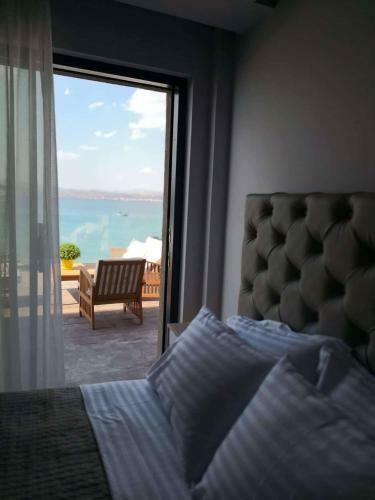 Hotel Aianteion Bay