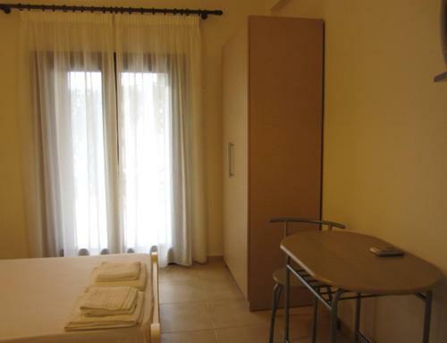 Hostal Spyrou Studios