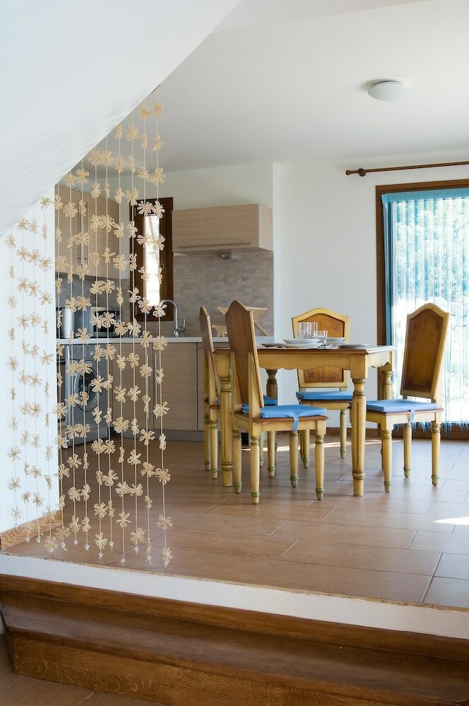 Alonissos Poikilma Villas