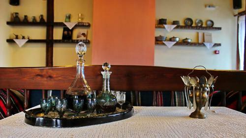Hostal Varosi Guesthouse