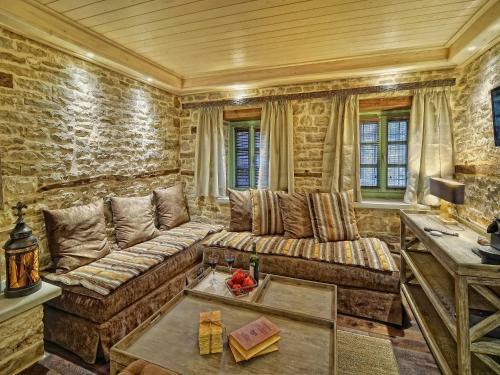 Hostal Aithrio