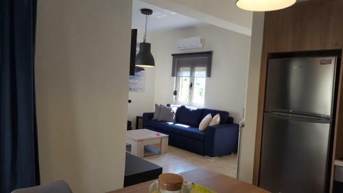 Home Skouloudi