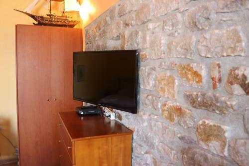 Mani Drosopigi Stonehouse Apartment