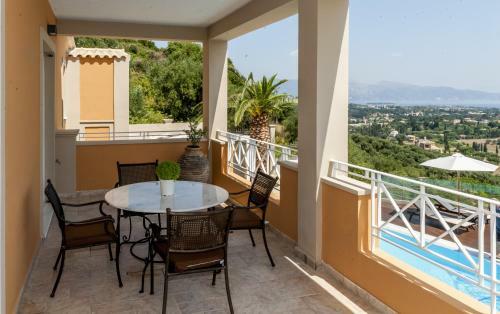 Stephandra Villa