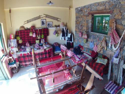 Hostal Lasinthos Eco Park