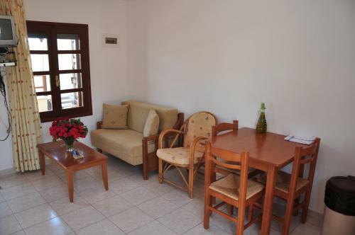 Kato Zakros Palace Apartments