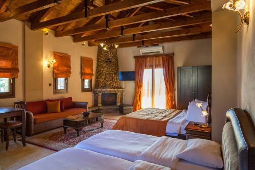 Aiolides Hotel