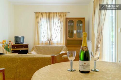 Dimitra Apartments