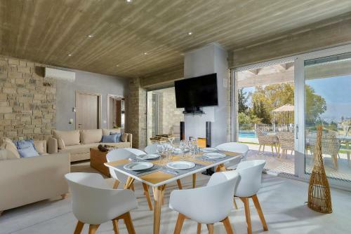 Kouros N' Kori Villas