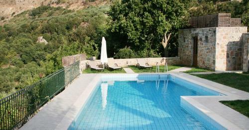 Hostal Metohi House