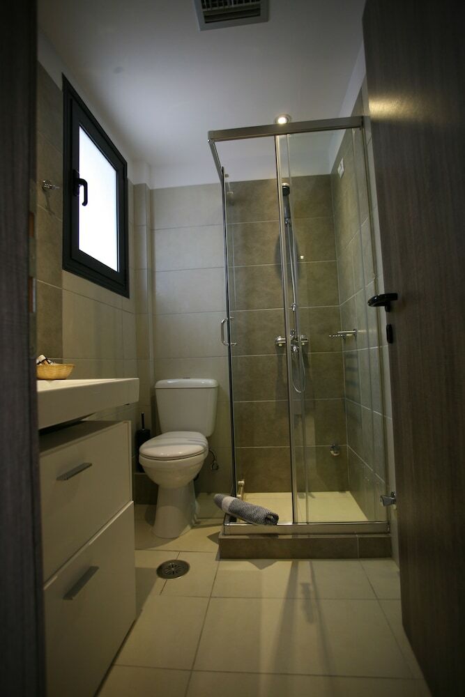 Oniropetra Boutique Hotel