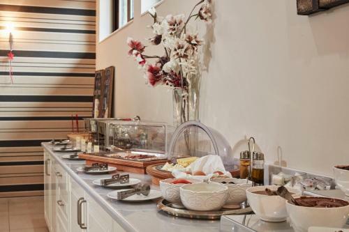 Hotel Nefeles Luxury Residences & Lounge