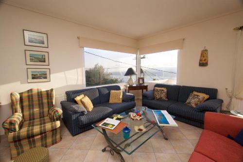 Villa Mantenouta