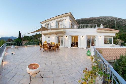 Villa Mantenouta