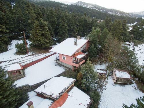 Chalet Esperides At Mt. Parnassos