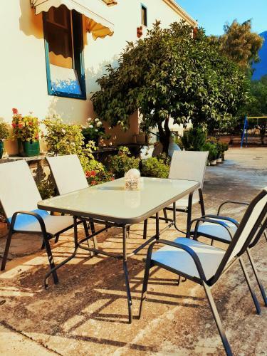 Aparthotel Costa-rini Hotel