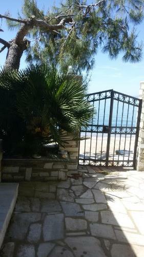 Stelios Seaside House
