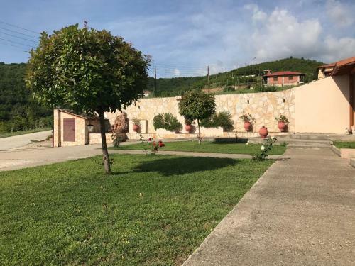 Hostal Guesthouse Alkioni