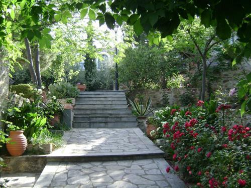 Hotel Akontisma