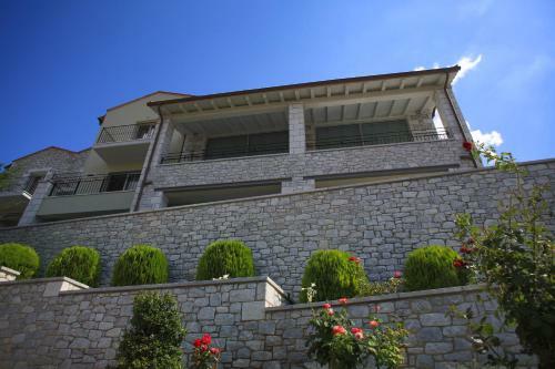 Hondos Classic Hotel & Spa