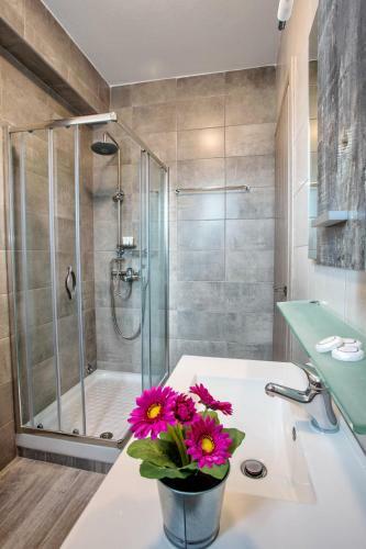 Apartamento Isalos Suites