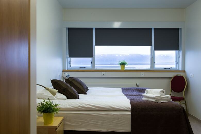 Hotel Mikligardur