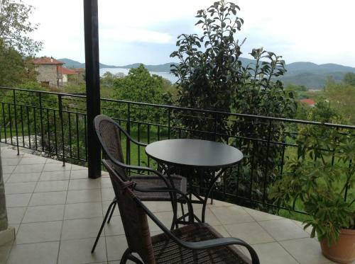 Hostal Guesthouse Lamprini