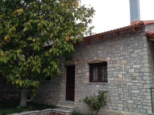Oreini Nafpaktia Houses