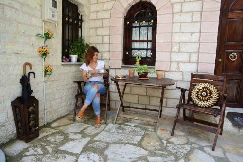 Hostal Guesthouse Gkoura