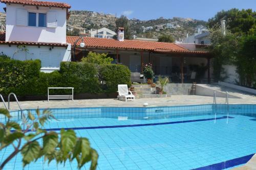 Villa Suites Lagonisi Luxury