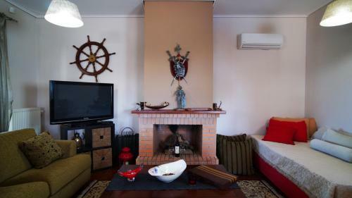 Maria's Apartment Lagonisi