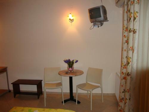 Hostal Mpistola Guesthouse