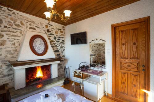 Hotel Archontiko Montana