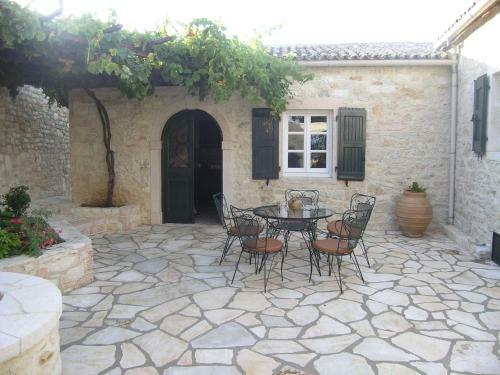 Traditional Stone Villa Olympia