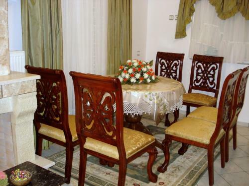 Hostal Kristallia Rooms