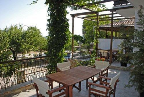 Athina Apartments