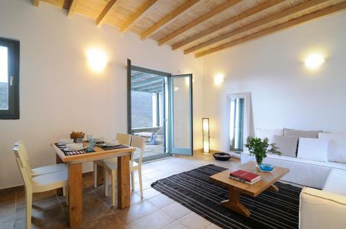Hotel Aegea Blue Cycladic Resort