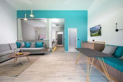 Lagomandra Beach Hotel