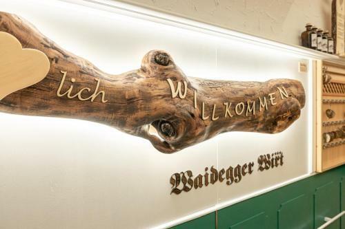 Hostal Landhof Zum Waidegger Wirt