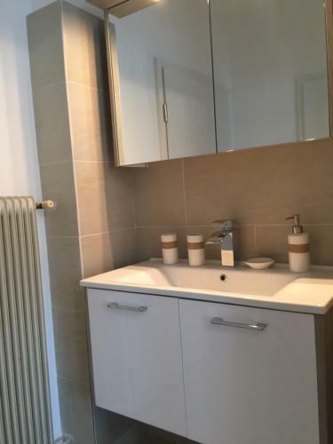 Hostal Enjoyit Rooms
