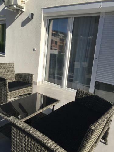 Hostal Enjoyit Rooms